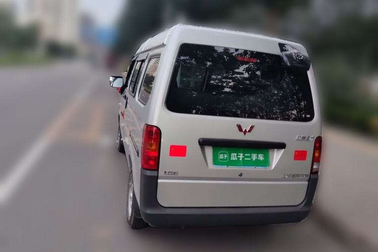 Used Wuling Zhiguang 2023 1.5L Practical Version 5/7 Seats Rear Left 45 Deg
