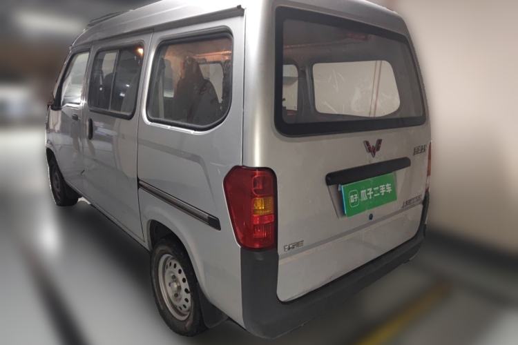 Used Wuling Zhiguang 2023 1.5L Practical Version 5/7 Seats Rear Left 45 Deg