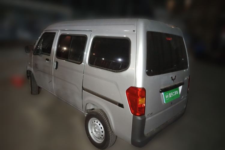 Used Wuling Zhiguang 2023 1.5L Practical Version 5/7 Seats Rear Left 45 Deg