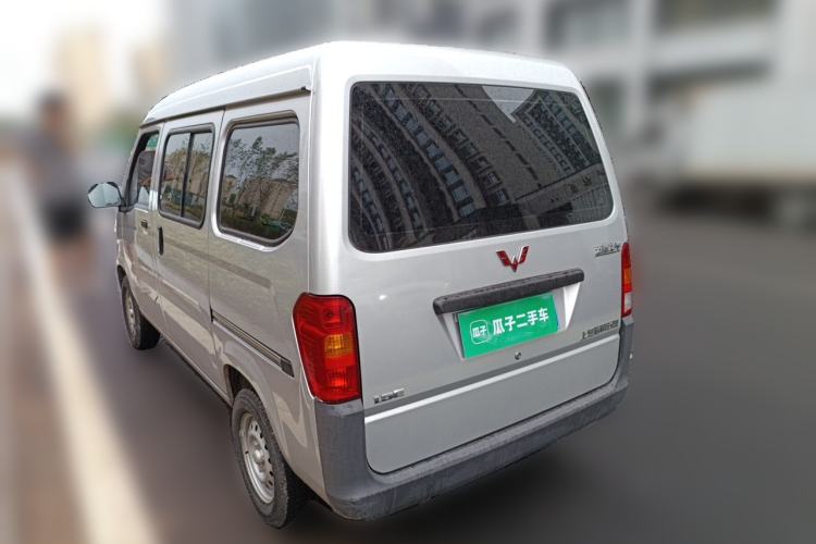 Used Wuling Zhiguang 2023 1.5L Practical Version 5/7 Seats Rear Left 45 Deg
