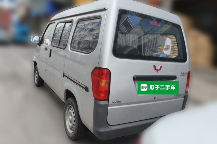 Used Wuling Zhiguang 2023 1.5L Practical Version 5/7 Seats Rear Left 45 Deg