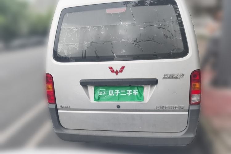 Used Wuling Zhiguang 2023 1.5L Practical Version 5/7 Seats Rear