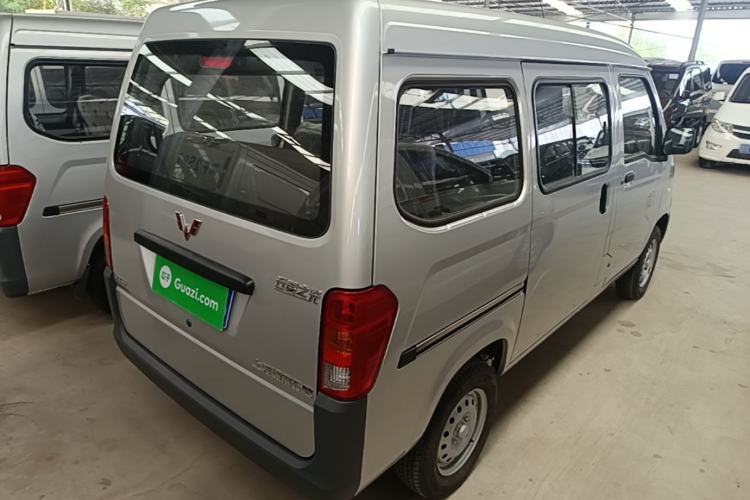 Used Wuling Zhiguang 2023 1.5L Practical Version 5/7 Seats Rear Right 45 Deg