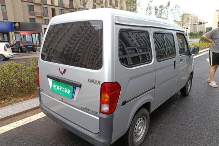 Used Wuling Zhiguang 2023 1.5L Practical Version 5/7 Seats Rear Right 45 Deg
