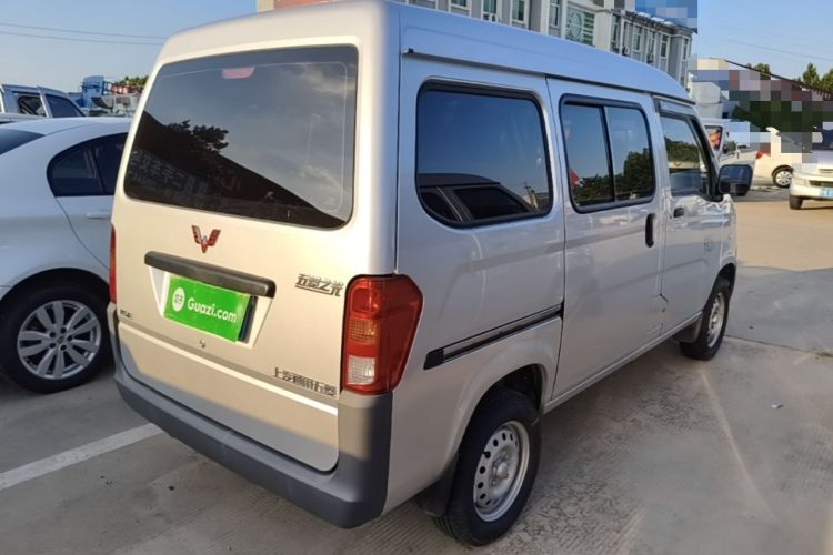 Used Wuling Zhiguang 2023 1.5L Practical Version 5/7 Seats Rear Right 45 Deg