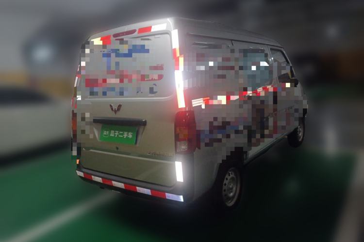Used Wuling Zhiguang 2023 1.5L Utility Version with Enclosed Windows 2 Seats Rear Right 45 Deg