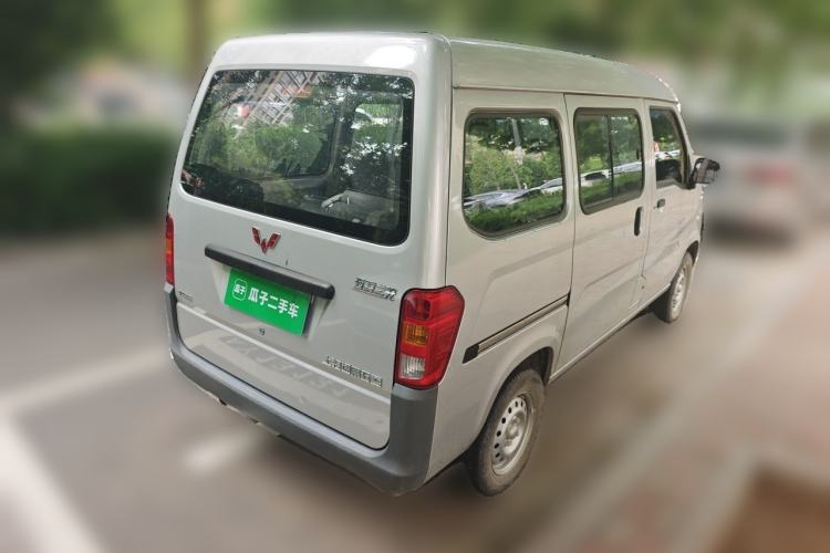 Used Wuling Zhiguang 2023 1.5L Practical Version 5/7 Seats Rear Right 45 Deg