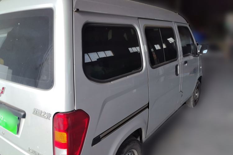 Used Wuling Zhiguang 2023 1.5L Practical Version 5/7 Seats Rear Right 45 Deg