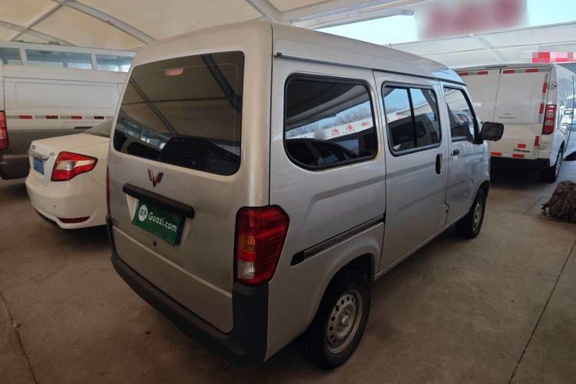 Used Wuling Zhiguang 2023 1.5L Practical Version 5/7 Seats Rear Right 45 Deg