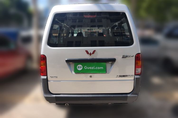 Used Wuling Zhiguang 2023 1.5L Practical Version 5/7 Seats Rear