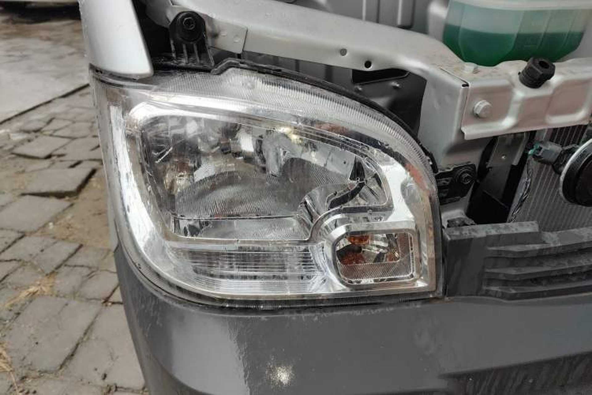 Used Wuling Zhiguang 2023 1.5L Practical Version 5/7 Seats Right Front Headlight