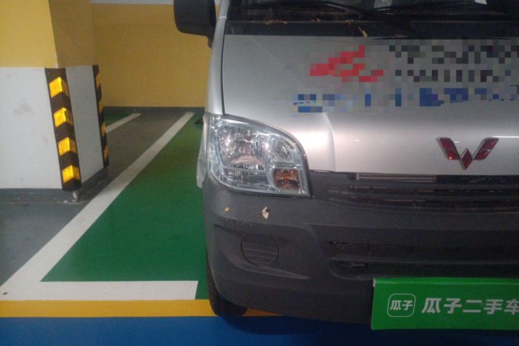 Used Wuling Zhiguang 2023 1.5L Utility Version with Enclosed Windows 2 Seats Right Front Headlight