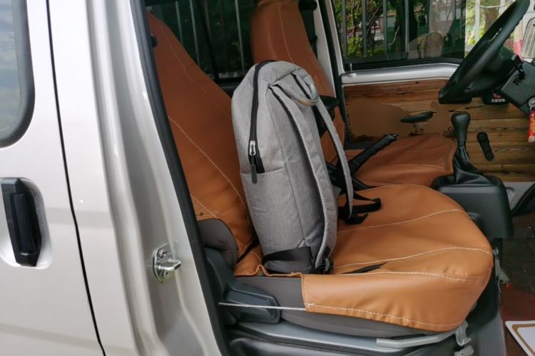 Used Wuling Zhiguang 2023 1.5L Practical Version 5/7 Seats Right Front Seat