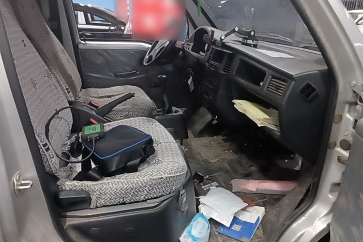 Used Wuling Zhiguang 2023 1.5L Practical Version 5/7 Seats Right Front Seat