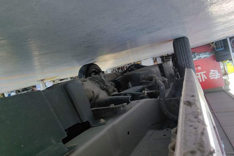 Used Wuling Zhiguang 2023 1.5L Practical Version 5/7 Seats Right Side Sill