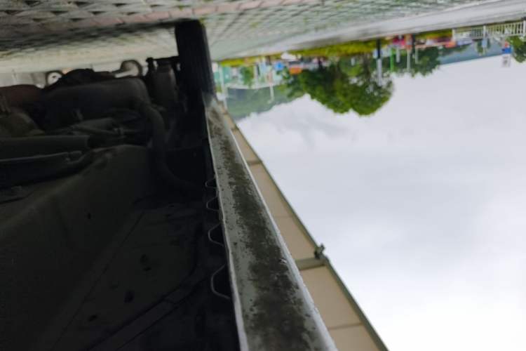 Used Wuling Zhiguang 2023 1.5L Practical Version 5/7 Seats Right Side Sill