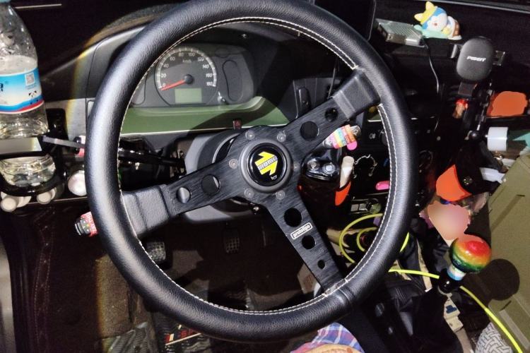 Used Wuling Zhiguang 2023 1.5L Practical Version 5/7 Seats Steering Wheel