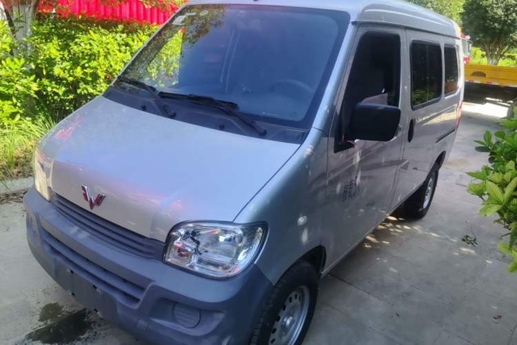 Used Wuling Zhiguang 2023 1.5L Practical Version 5/7 Seats Guazi used car, China used car export, Used car for sale, Used cars, Cheapest cars for sale