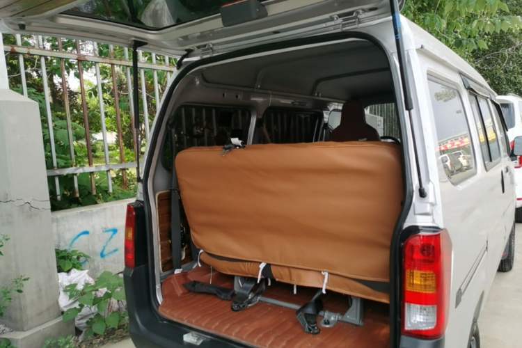 Used Wuling Zhiguang 2023 1.5L Practical Version 5/7 Seats Trunk