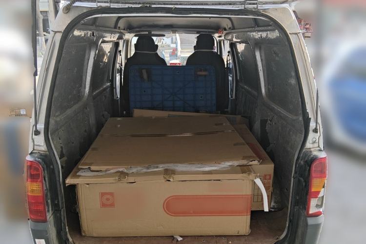 Used Wuling Zhiguang 2023 1.5L Utility Version with Enclosed Windows 2 Seats Trunk