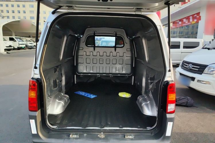 Used Wuling Zhiguang 2023 1.5L Utility Version with Enclosed Windows 2 Seats Trunk