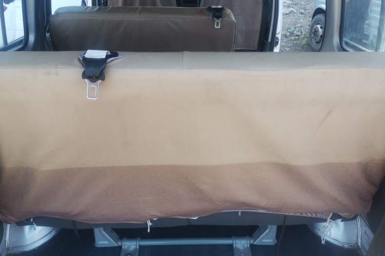 Used Wuling Zhiguang 2023 1.5L Practical Version 5/7 Seats Trunk