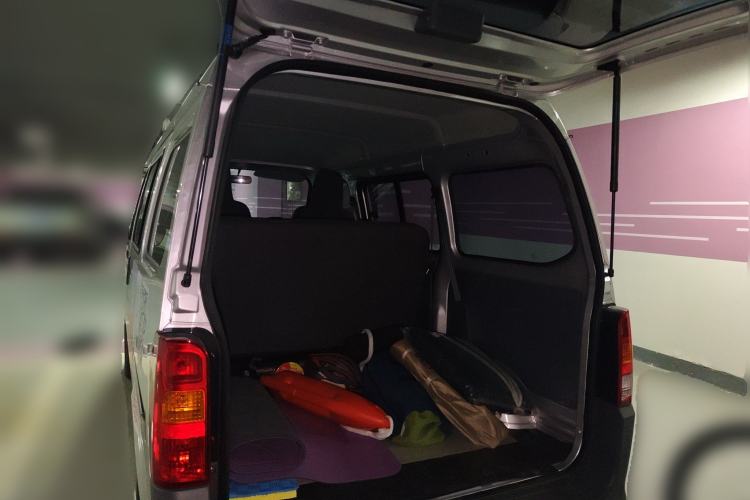 Used Wuling Zhiguang 2023 1.5L Practical Version 5/7 Seats Trunk
