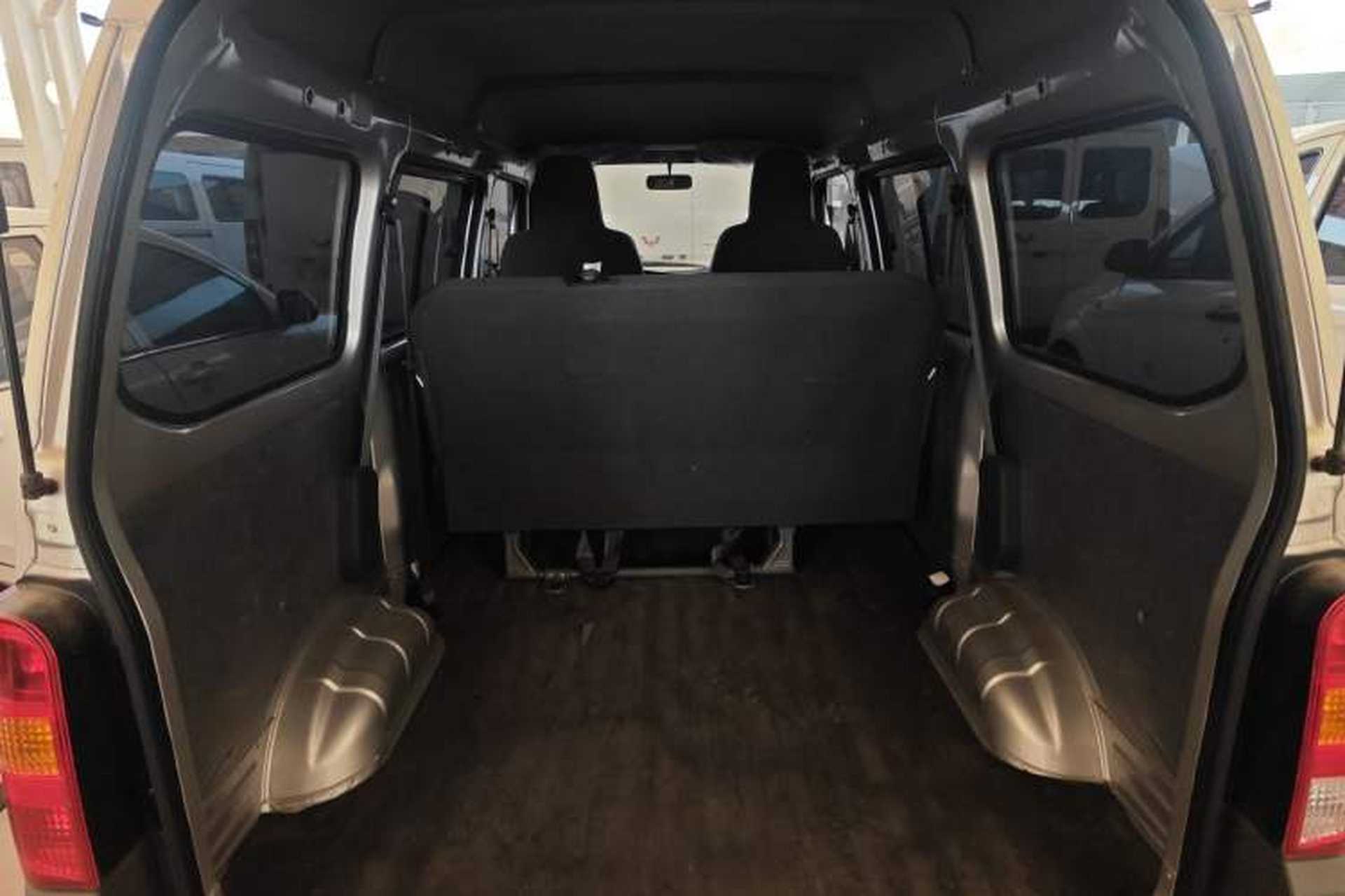 Used Wuling Zhiguang 2023 1.5L Practical Version 5/7 Seats Trunk