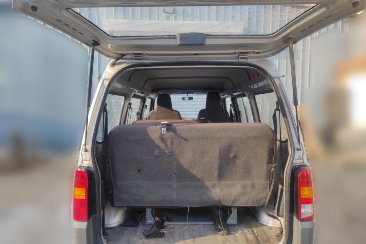Used Wuling Zhiguang 2023 1.5L Practical Version 5/7 Seats Trunk