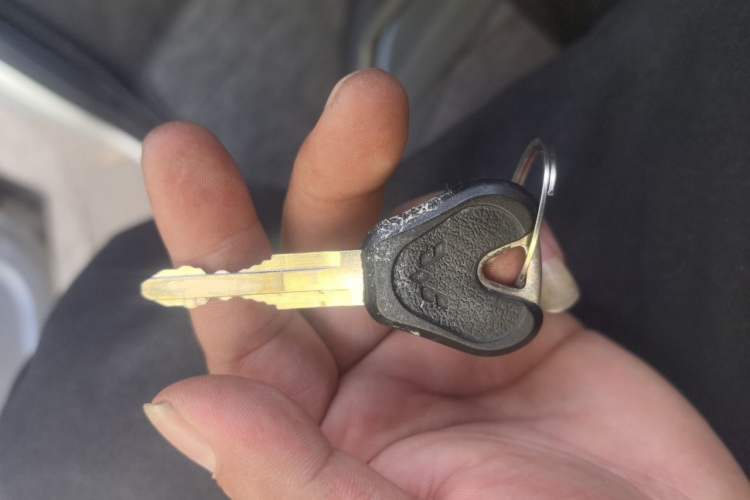Used Wuling Zhiguang 2023 1.5L Practical Version 5/7 Seats Vehicle Key