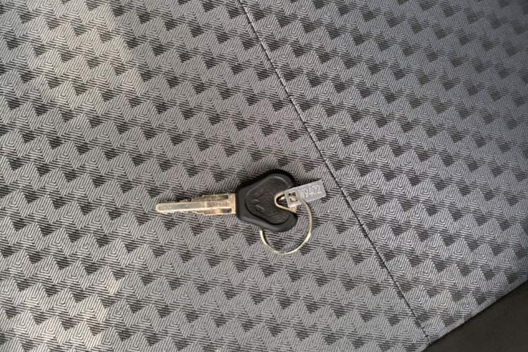 Used Wuling Zhiguang 2023 1.5L Practical Version 5/7 Seats Vehicle Key