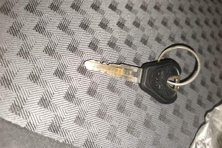 Used Wuling Zhiguang 2023 1.5L Practical Version 5/7 Seats Vehicle Key