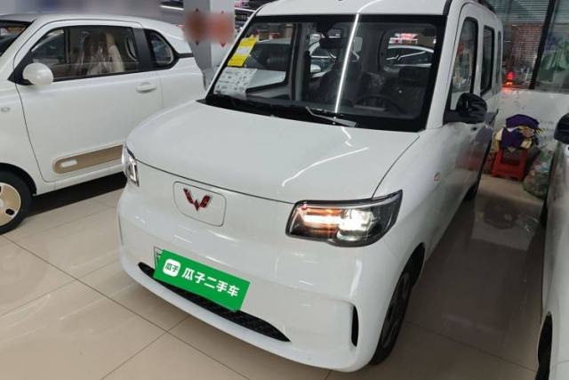 Wuling Zhiguang New Energy 2025 Model 305km Ambitious Edition usata