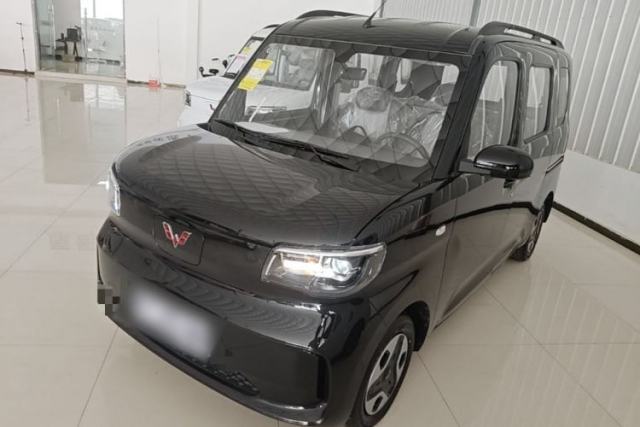 Used Wuling Zhiguang New Energy 2025 Model 305km Ambitious Edition