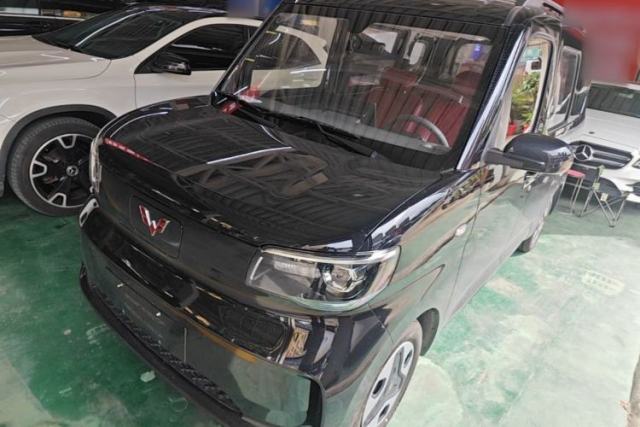 Used Wuling Zhiguang New Energy 2025 Model 305km Ambitious Edition