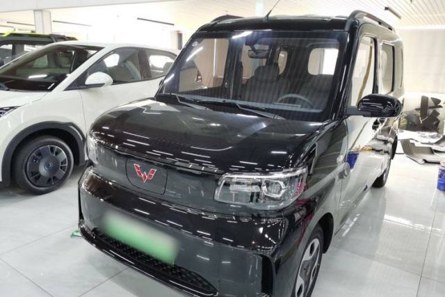 Used Wuling Zhiguang New Energy 2025 Comfort Model