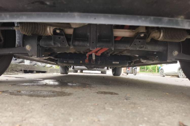 Used Wuling Zhiguang New Energy 2025 Standard Model Chassis Front