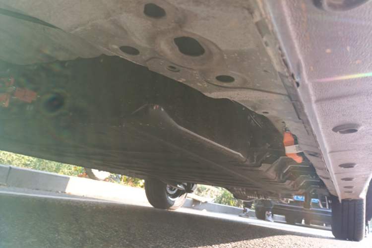 Used Wuling Zhiguang New Energy 2025 Model 305km Ambitious Edition Chassis Front Left