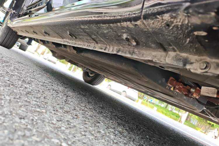 Used Wuling Zhiguang New Energy 2025 Model 305km Ambitious Edition Chassis Front Right