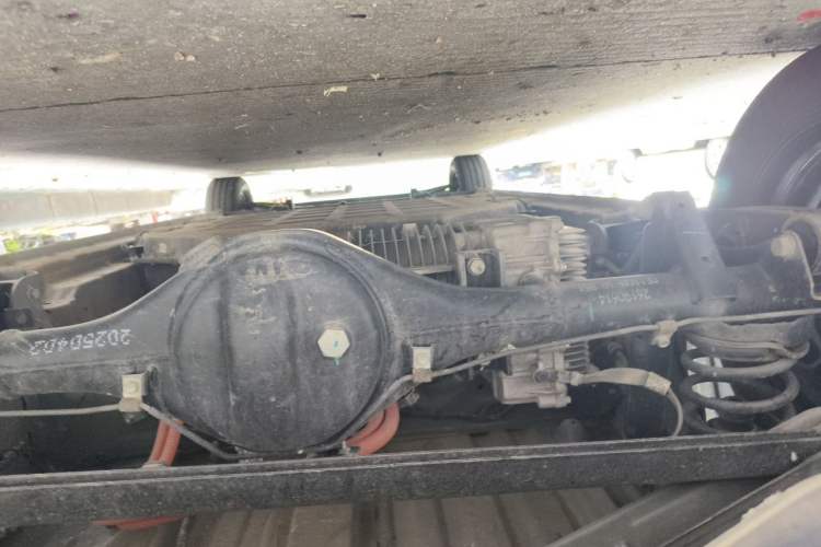Used Wuling Zhiguang New Energy 2025 Standard Model Chassis Rear