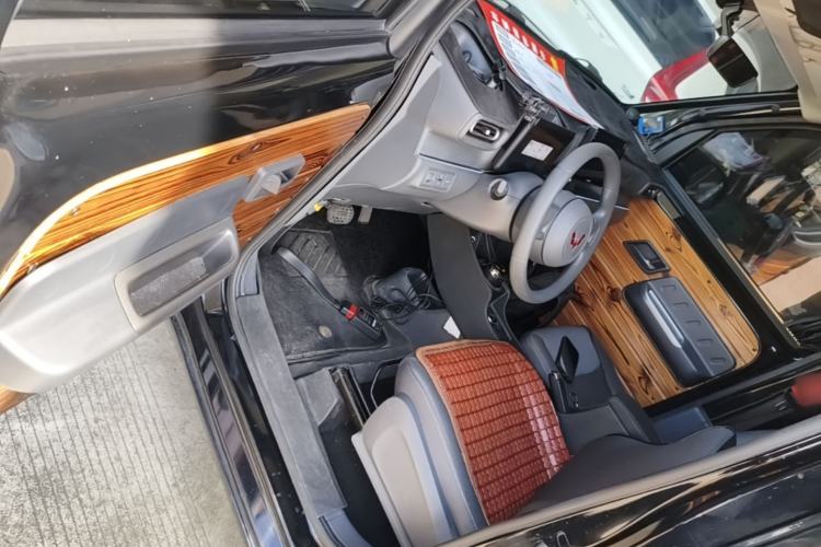 Used Wuling Zhiguang New Energy 2025 Comfort Model Driver Seat