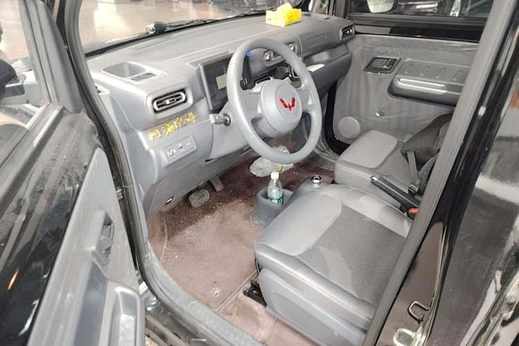 Used Wuling Zhiguang New Energy 2025 Comfort Model Driver Seat