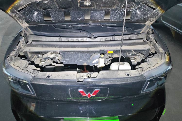 Used Wuling Zhiguang New Energy 2025 Comfort Model Engine Bay