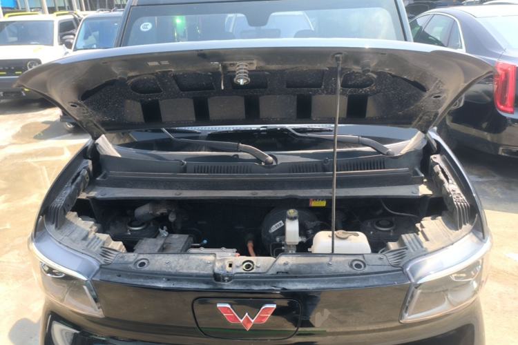 Used Wuling Zhiguang New Energy 2025 Standard Model Engine Bay