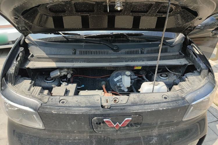 Used Wuling Zhiguang New Energy 2025 Model 305km Ambitious Edition Engine Bay