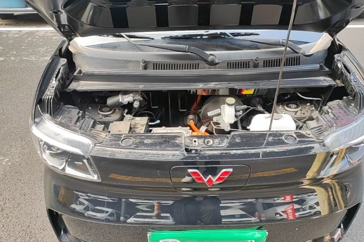 Used Wuling Zhiguang New Energy 2025 Model 305km Ambitious Edition Engine Bay
