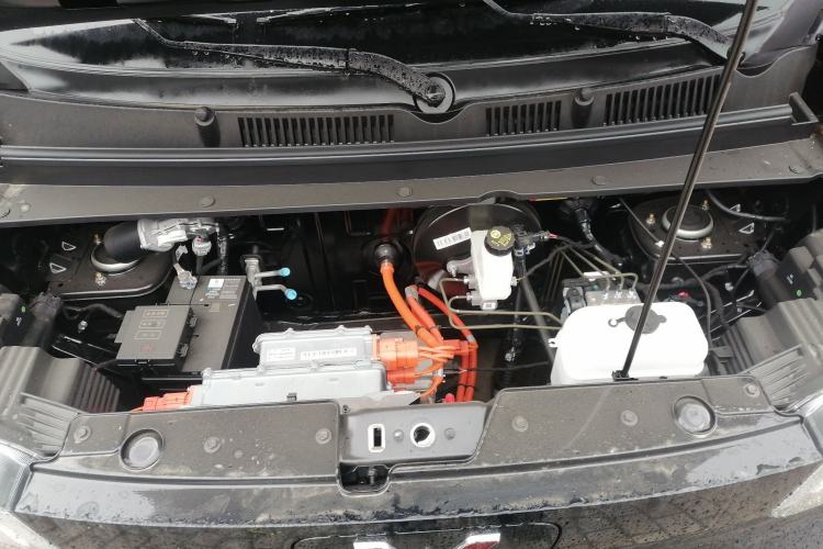 Used Wuling Zhiguang New Energy 2025 Model 305km Ambitious Edition Engine Bay