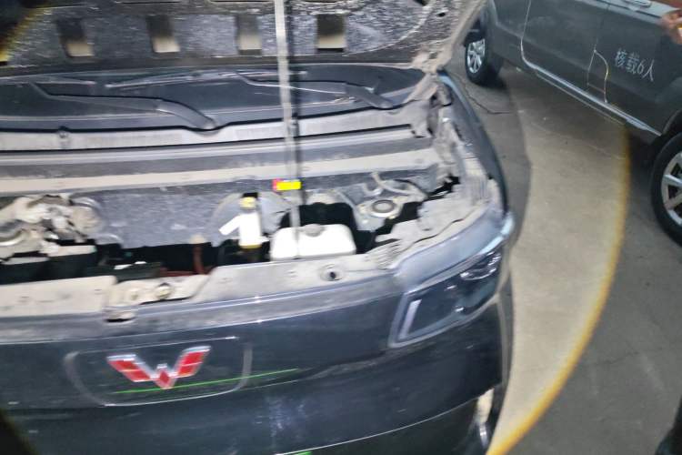 Used Wuling Zhiguang New Energy 2025 Comfort Model Engine Bay Left