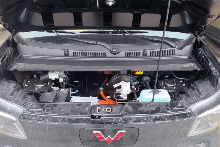 Used Wuling Zhiguang New Energy 2025 Comfort Model Engine Bay