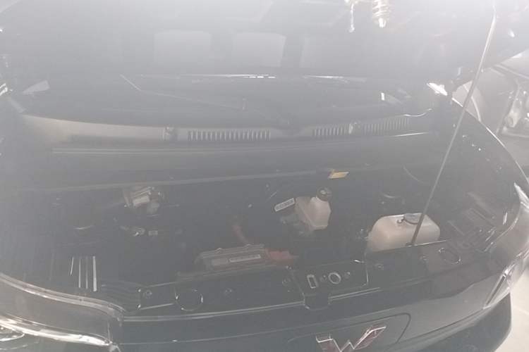 Used Wuling Zhiguang New Energy 2025 Comfort Model Engine Bay